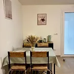 Holiday home Sikelia *