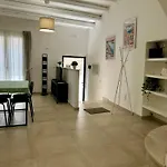 Sikelia Valguarnera Caropepe
