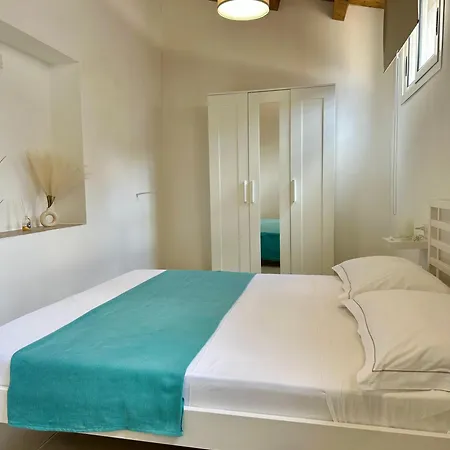 Holiday home Sikelia Valguarnera Caropepe